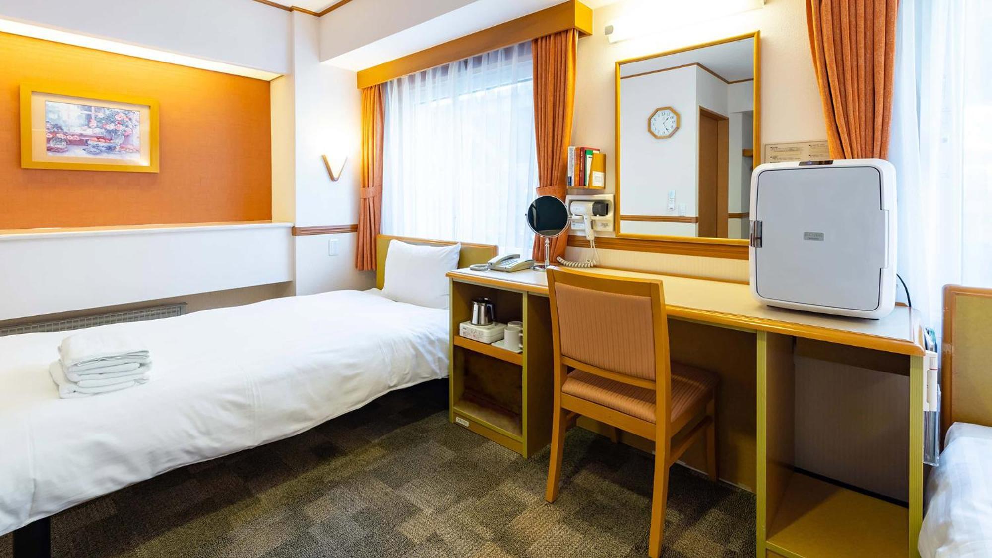 Toyoko Inn Chiba Minato Ekimae Bilik gambar